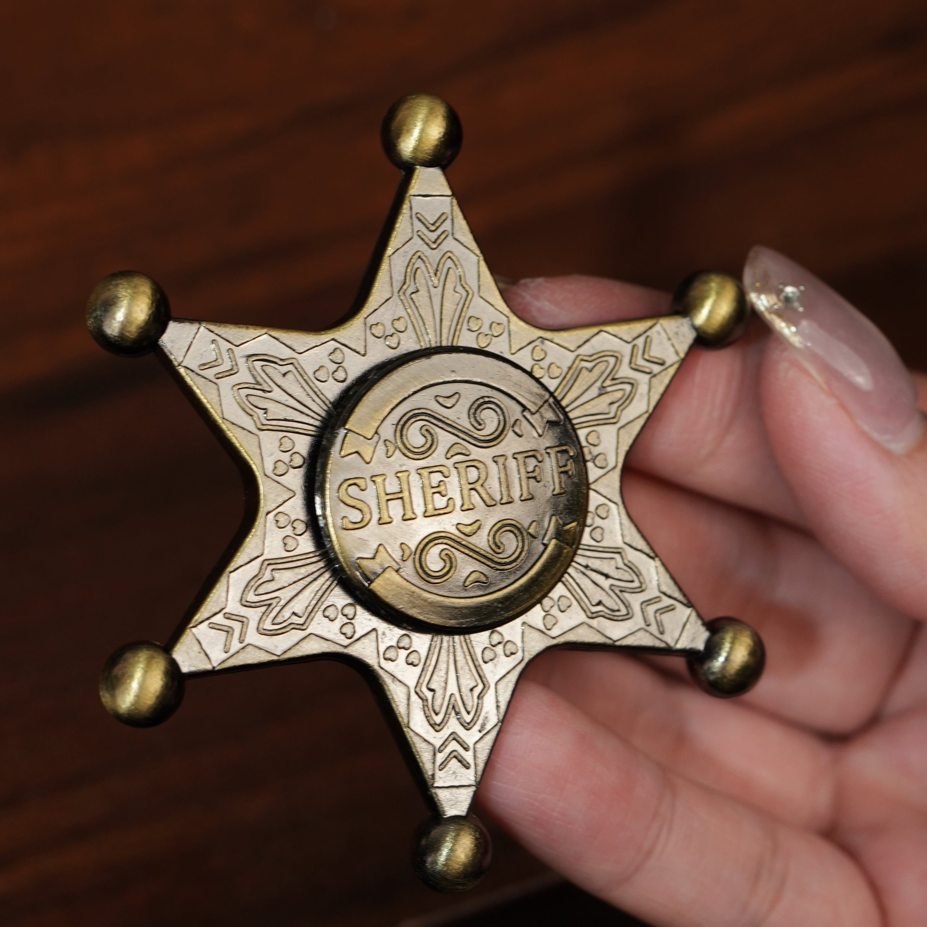 Sheriff Badge Fidget Spinner EDC Metal Fidget Toy Stress Reief Toy Tabletop RPG Accessories